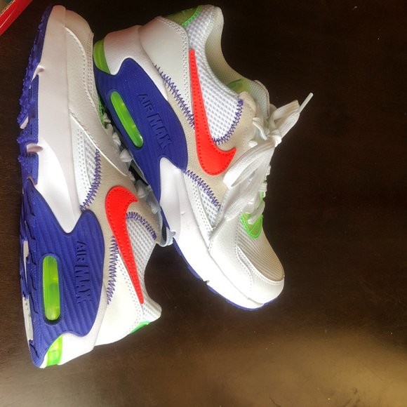 NEW Nike Air Max Multicolor US size 4, fits like a womans 6 - Picture 2 of 6